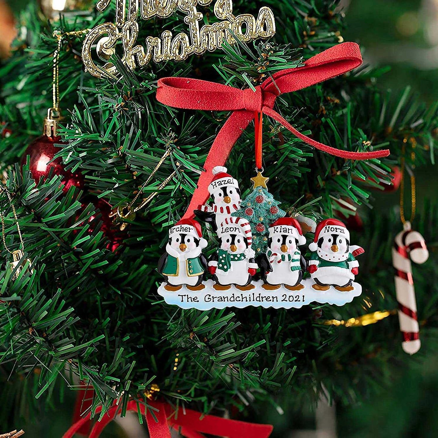 Personalized Penguin Family Christmas Tree Ornament (family Of 5)
