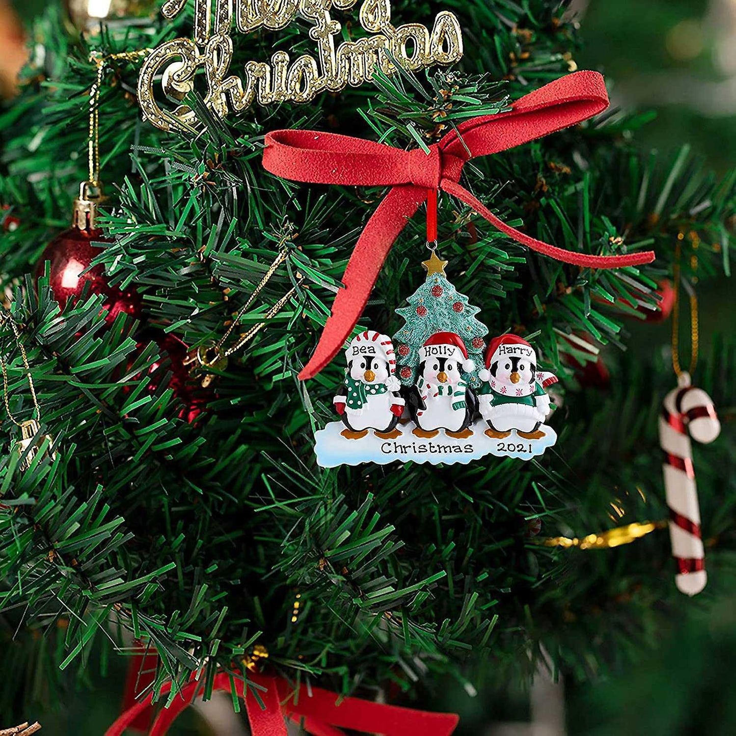 Personalized Penguin Family Christmas Tree Ornament (family Of 3)