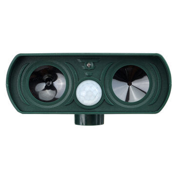 Solar Power Ultrasonic Animal Repeller Garden Pest Cat Deer Raccoon Repellent