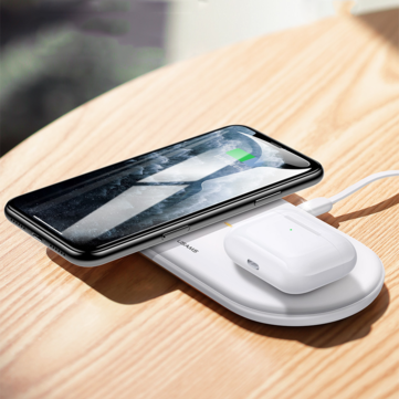USAMS US-CD120 Dual 10W Power Qi Wireless Charger Phone Charger Earphone Charger for Qi-enable Smart