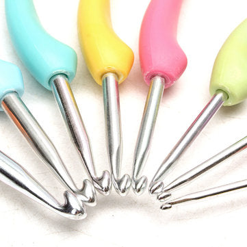 8Pcs Soft Plastic Handle Aluminum Crochet Hooks Knitting Needles Yarn  Crochet Tool