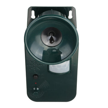 5000sqft 9V DC Ultra sonic Cordless Pest Animal Repeller Outdoor Safely Repel Various Animal
