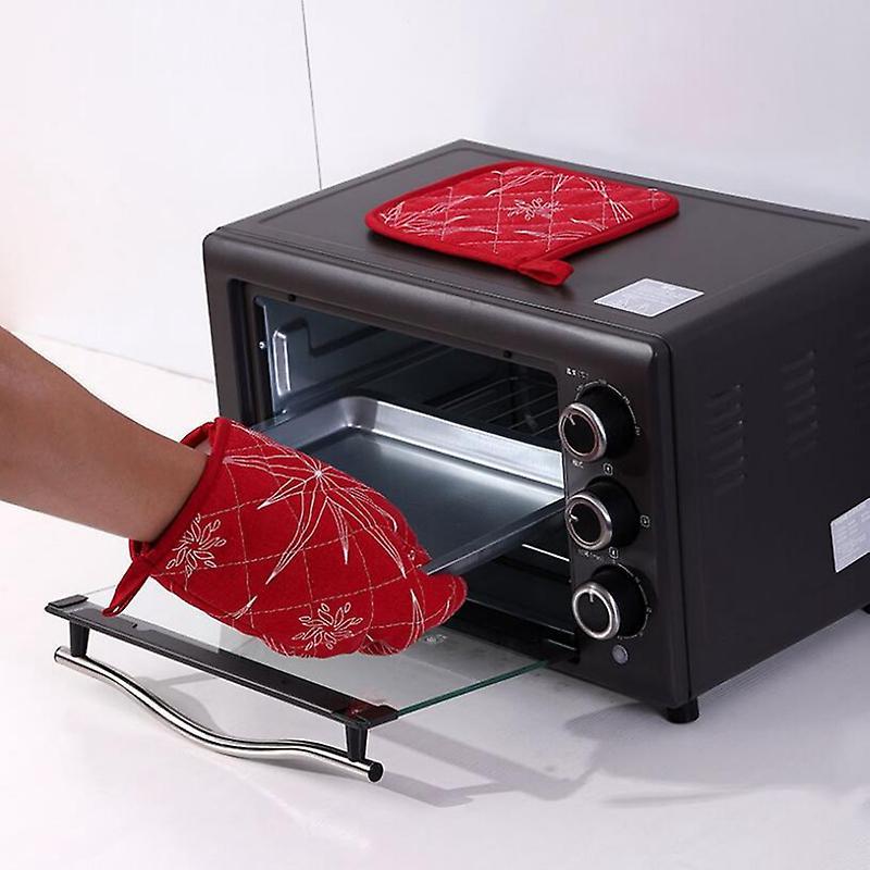 Christmas Microwave Oven Gloves Thick Cloth Insulation Pad, Red