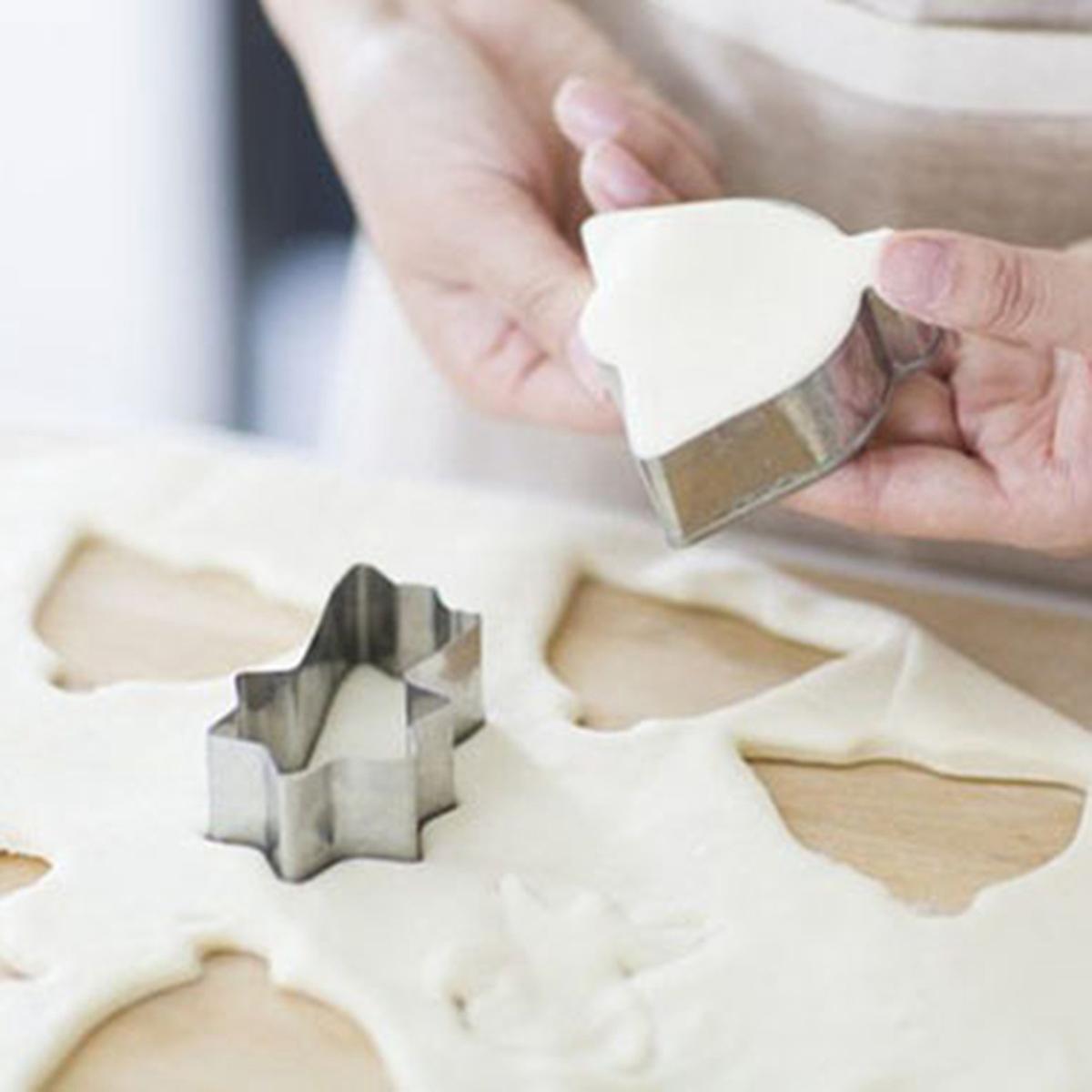 5-piece Christmas Biscuit Stainless Steel Cutting Die Household Set