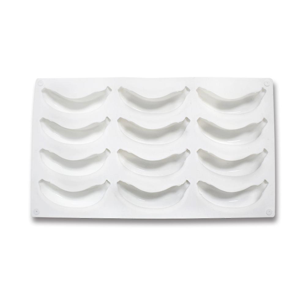 12 Cell Banana Silicone Cake Mold for Baking Chocolate Pastry Mouler