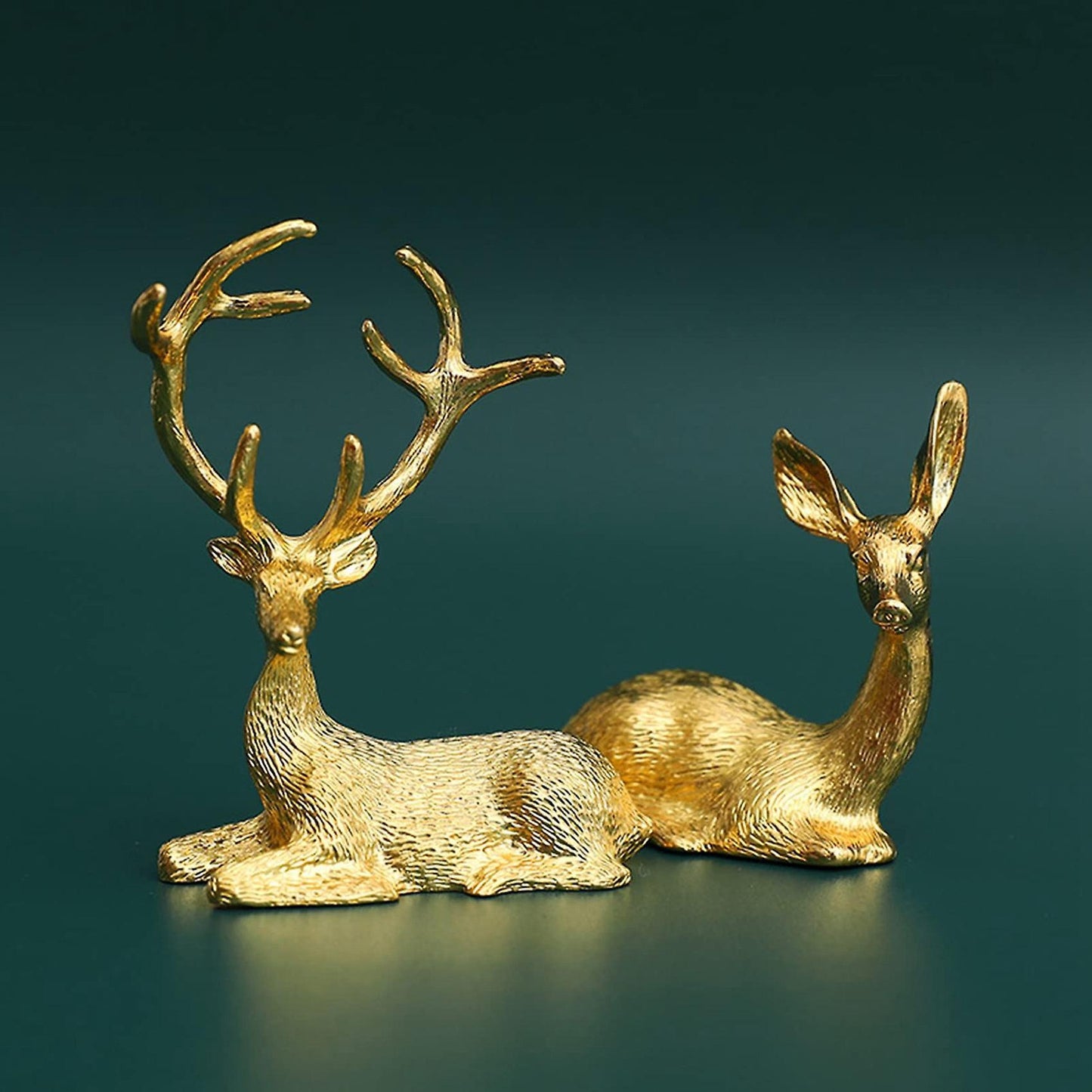 2 Pcs Noble Couple Deer Statue Home Decor Collectible Animal Elk