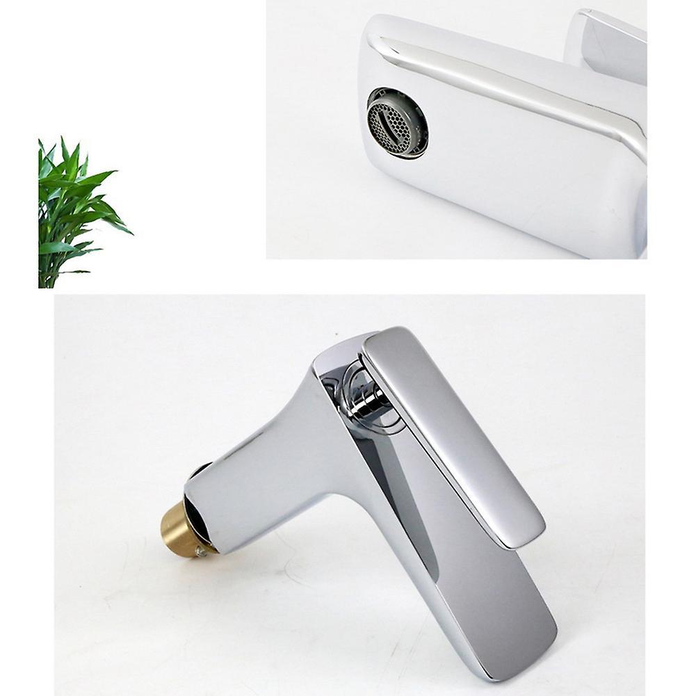Copper Kitchen Sink Faucet Mixer Taps for Bathroom Bar Sink (silver)