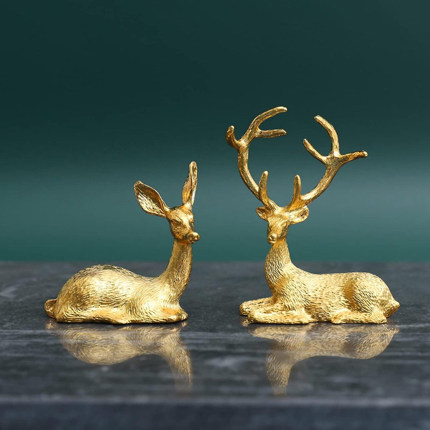 2 Pcs Noble Couple Deer Statue Home Decor Collectible Animal Elk