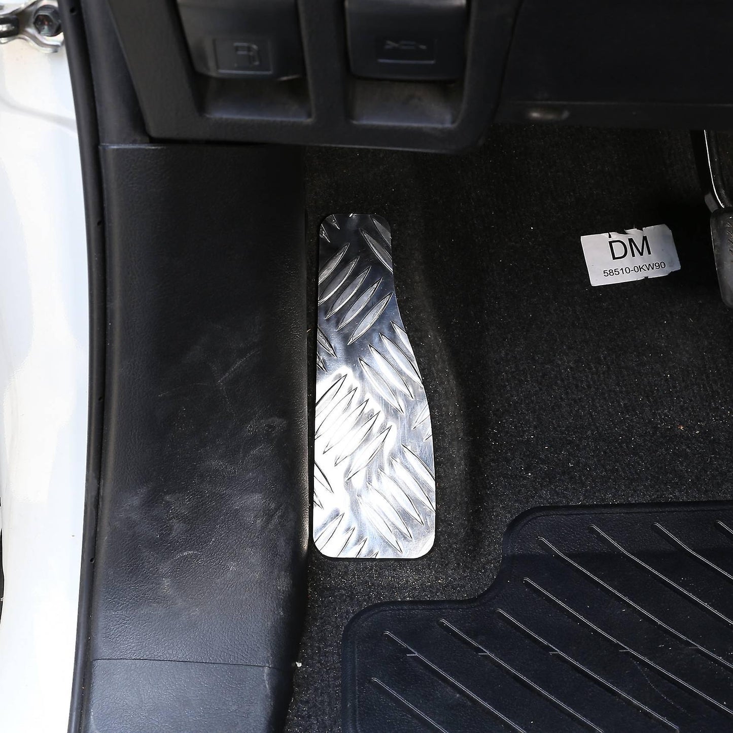 Car Aluminum Alloy Foot Rest Pedal Pad Cover Trim Car Styling