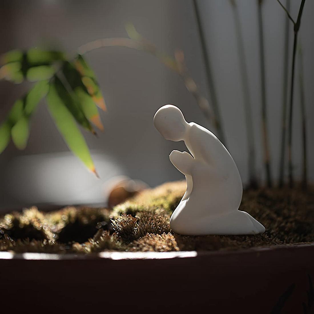 White Ceramic Small Buddha Statue Praying Monk Buddha Statue Zen