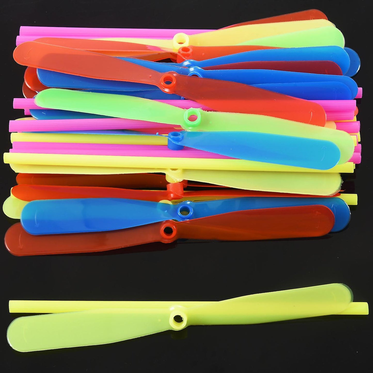 24pcs Plastic Dragonfly Assortment A Whirl Mini Helicopter Kids Toy