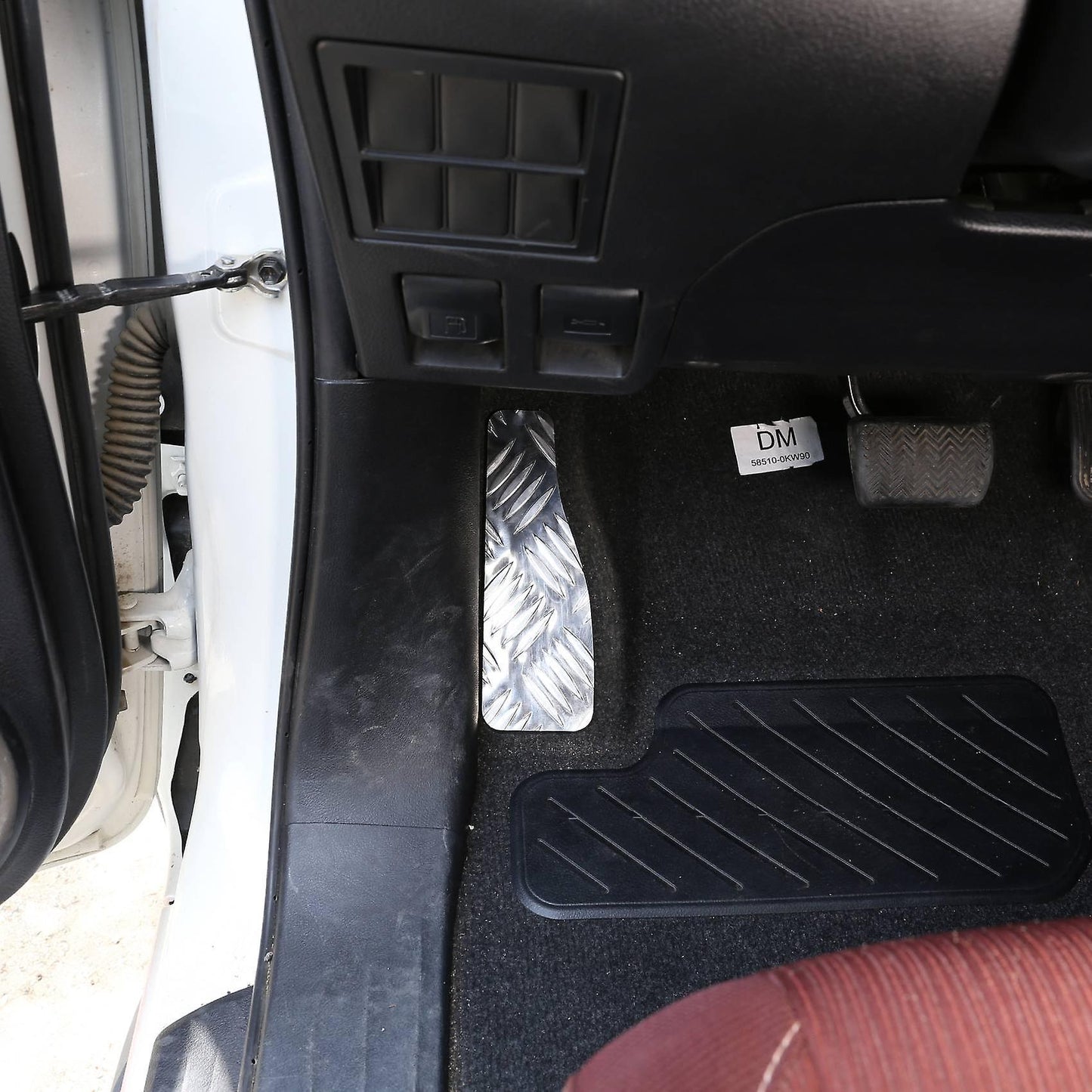 Car Aluminum Alloy Foot Rest Pedal Pad Cover Trim Car Styling