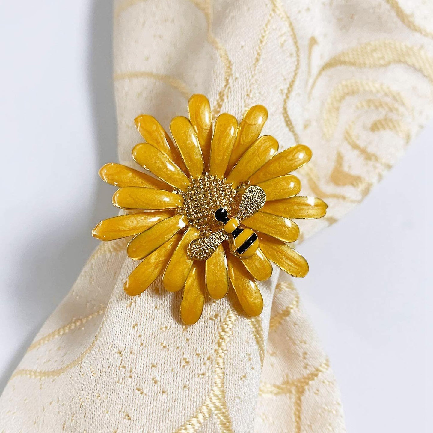 6 Pcs Daisy Napkin Rings Set,for Holiday Wedding Table Decorations