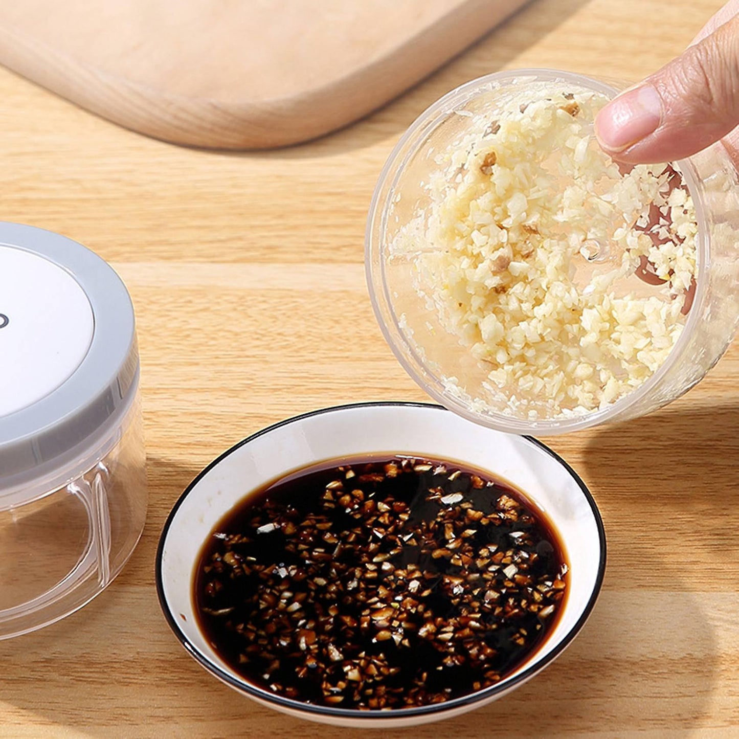 Ecoco Manual Garlic Chopper Kitchen for Garlic Vegetable Fruits A